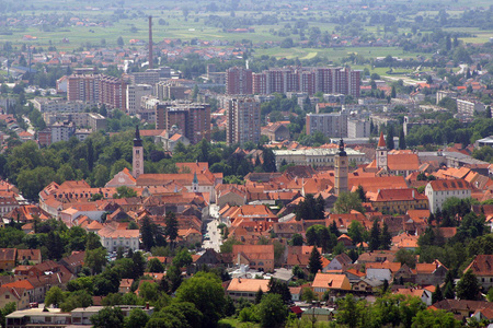 克罗地亚西北部瓦拉津市的鸟瞰图