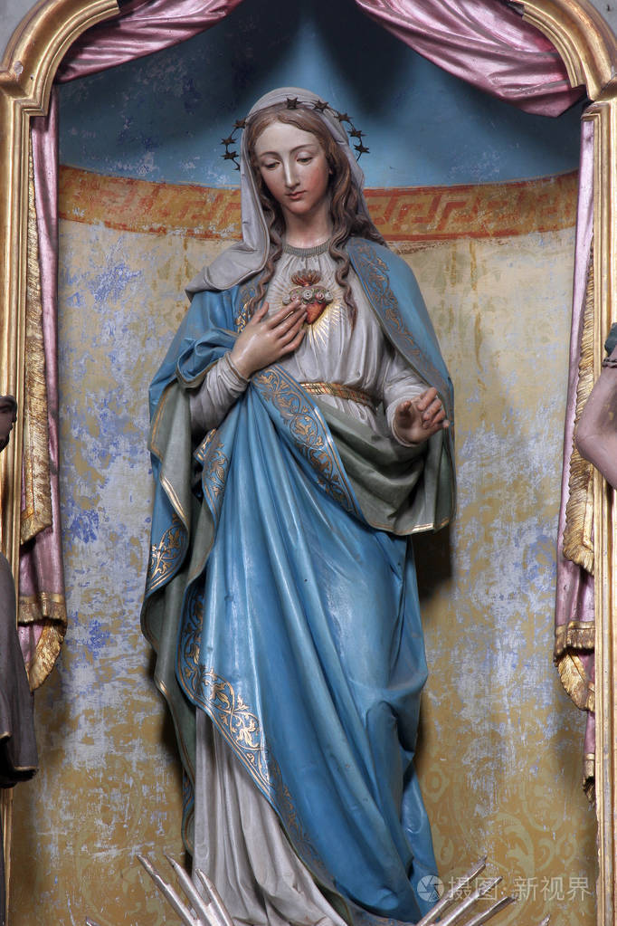 圣母玛利亚圣像的中心圣坛上教堂里的圣母玛利亚教堂