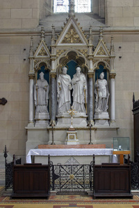 圣彼德和保罗在萨格勒布大教堂的祭坛，专门用来纪念玛丽