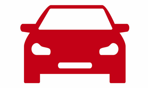 白色背景上的红色汽车正面图标。 四轮车辆，用于驾驶，由方向盘驱动，用于运送人员。