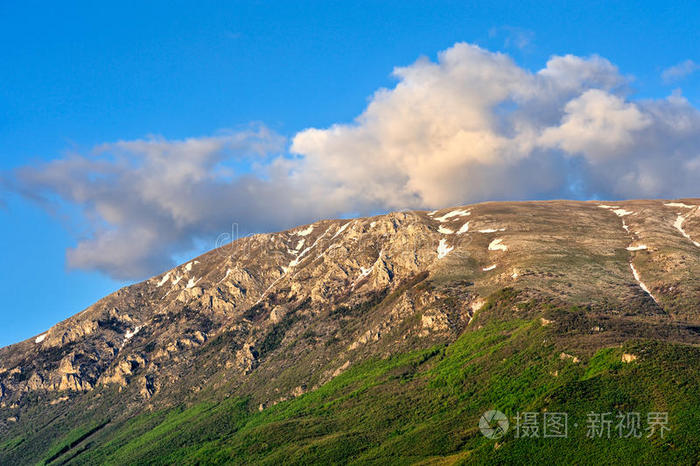 马其顿山