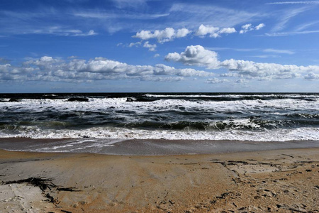美国佛罗里达海滩海浪的风景