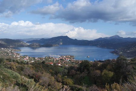 Fethiye游艇海上岛屿景观的壮丽美景