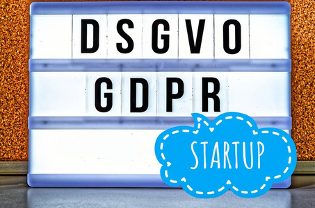 照明板与铭文dsgvo和GDP R一般数据保护条例黄色在英语GDP R一般数据保护条例和铭文启动新公司在英语启动