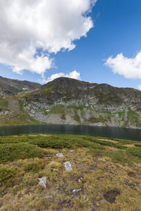 保加利亚的七个里拉湖夏季观景台