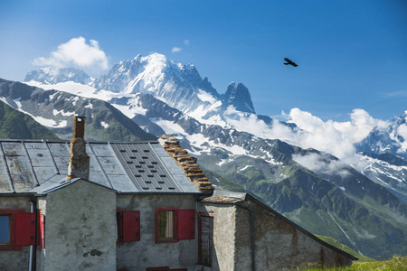 旅行杜蒙勃朗独特的长途跋涉大约200公里左右的勃朗峰通过意大利，瑞士和法国