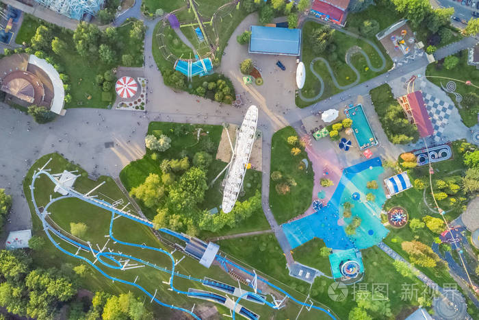 游乐园的俯视图照片-正版商用图片13gwe6-摄图新视界