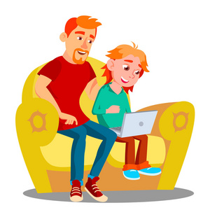 父亲和儿子使用笔记本电脑在沙发上的矢量。孤立的插图