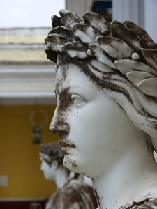 希腊科孚阿希里安宫2018年8月24日希腊科孚阿希里安宫希腊神话缪斯女神雕像