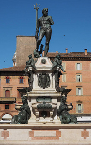 意大利博洛尼亚的Fontana del Nettuno意思是Neptun喷泉