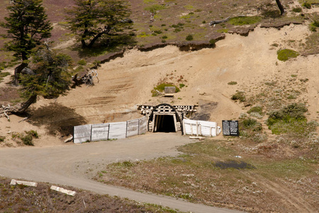阿根廷里约热内卢地下矿井入口