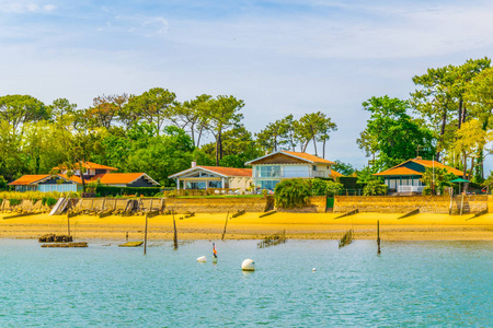 法郎阿卡顿湾海岸线