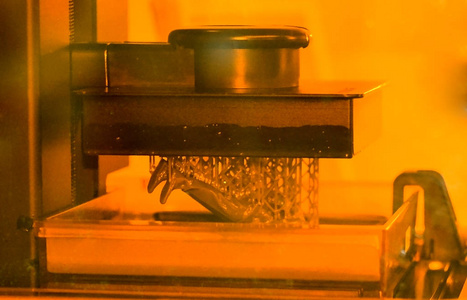 光 Dpl 3d 打印机创建小细节和液体滴