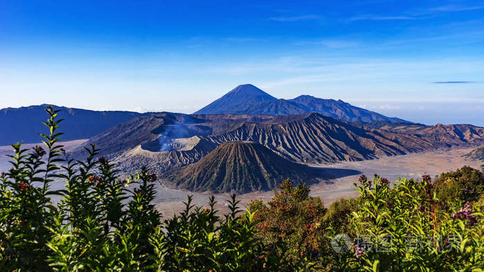 它位于印度尼西亚东爪哇,马郎以东,东爪哇首府泗水东南.