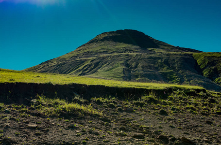 土耳其阿尔文高地的山景