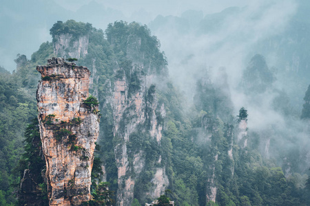 张家界山脉, 中国