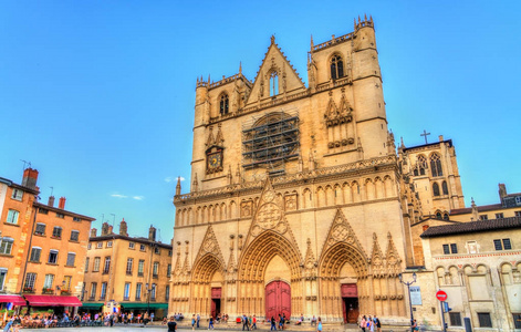 里昂圣约翰大教堂, 法国