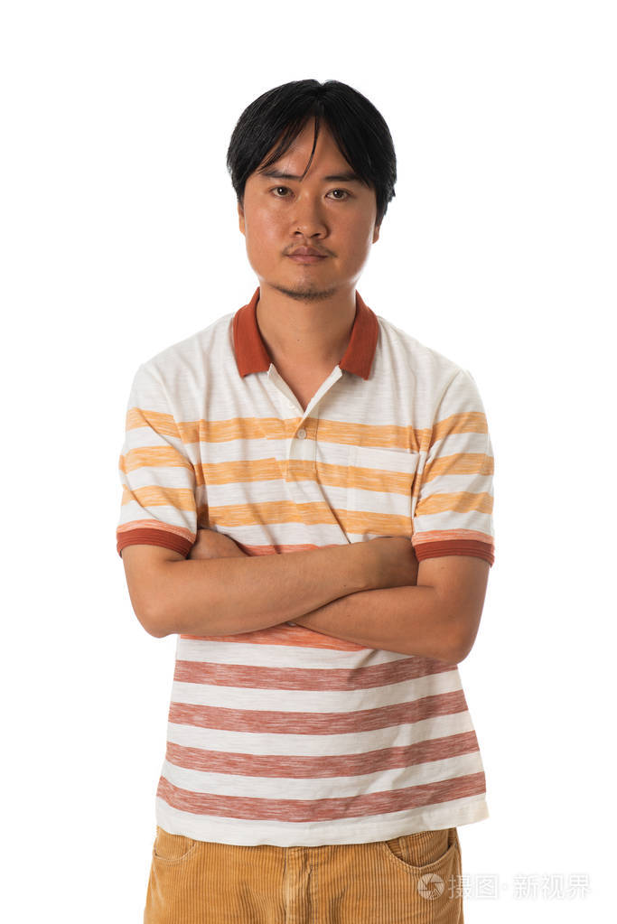 年轻时尚的亚洲男人与白人隔离照片-正版商用图片13mxls-摄图新视界
