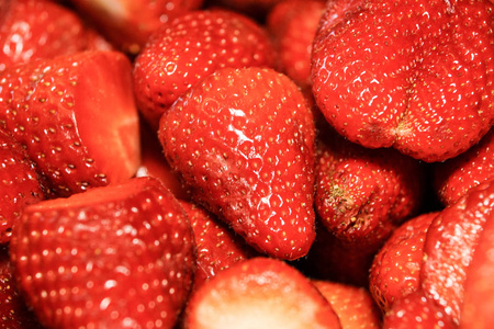 从新鲜的草莓，正上方的背景