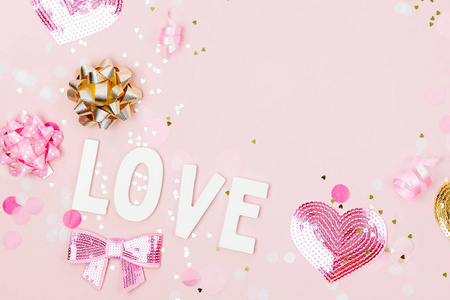 粉红色和金色装饰与xoxo爱的字母