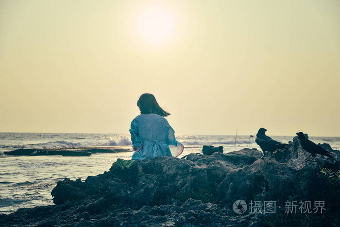 电视剧大海边的女人图片