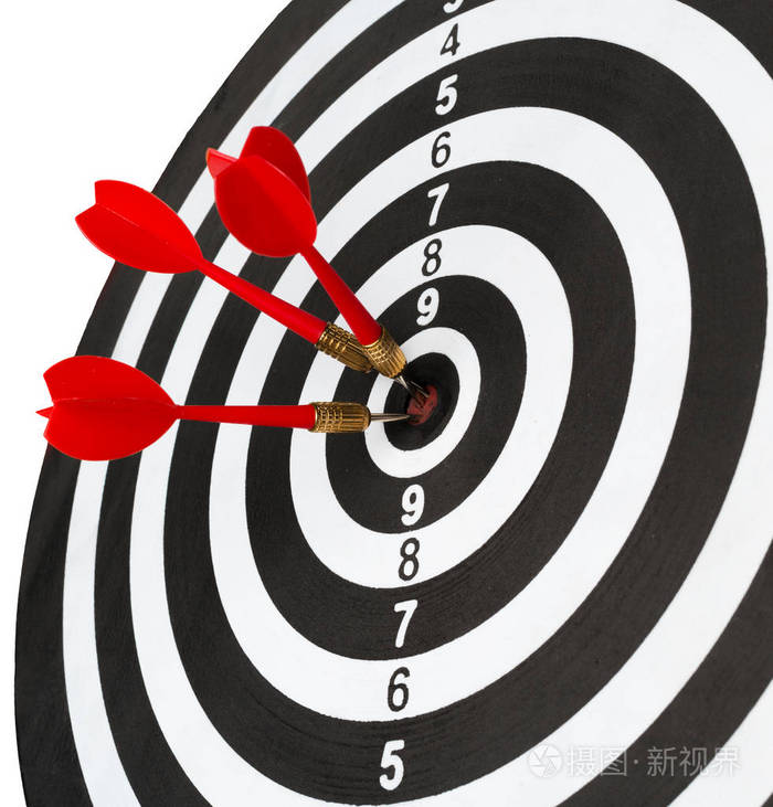 带有彩色飞镖的飞镖