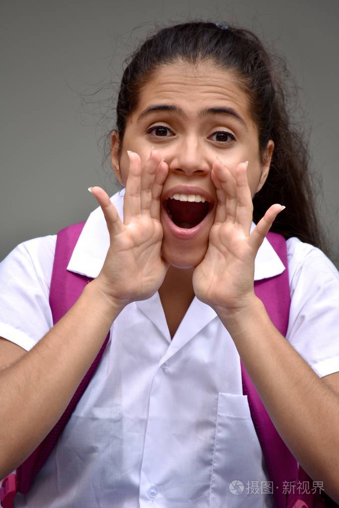 天主教哥伦比亚女学生大喊大叫