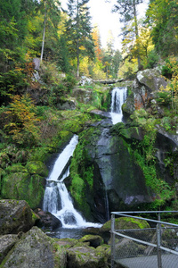 德国TbadenWurttemberg2018年10月12日德国黑森林中最高的瀑布Triberg瀑布