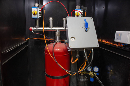 工业自动灭火系统, 带球壳的灭火泡沫氮气和控制装置