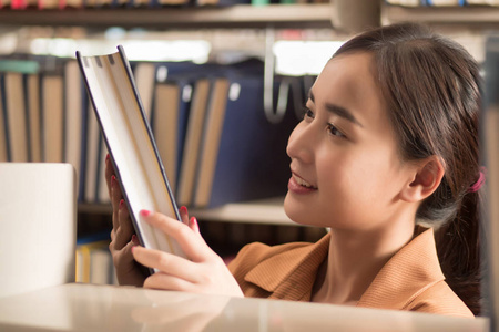  portrait of happy smiling woman university student studying, re