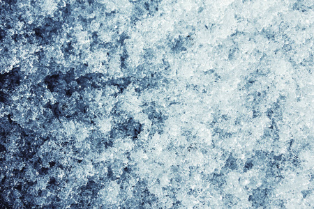 雪就像水晶矿石图片