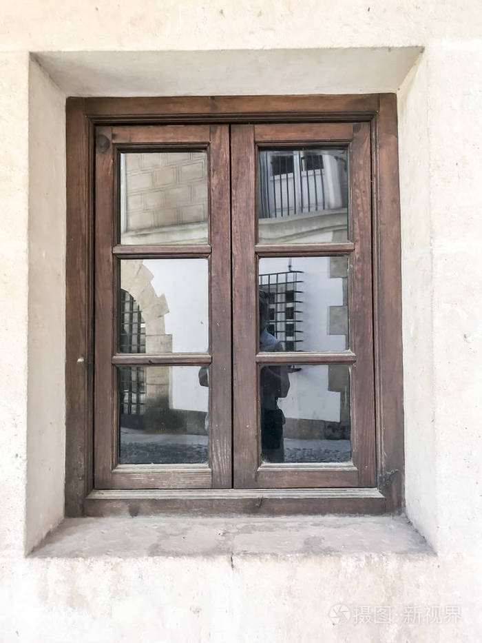 历史建筑中的小木窗