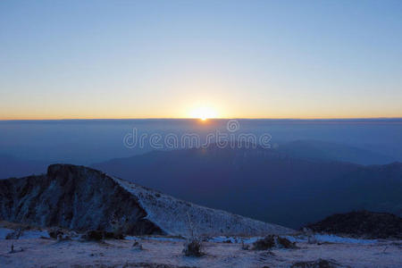 高山日出