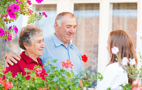 幸福的老夫妻