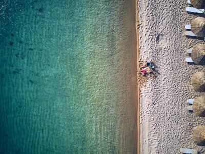 希腊西斯尼亚家族美丽海滩的最高景观