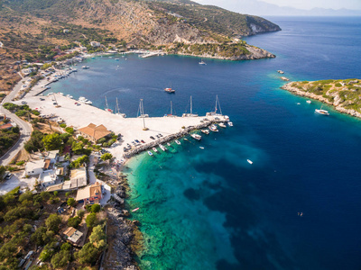 希腊ZakynthosZante岛AgiosNikolaos市的鸟瞰图