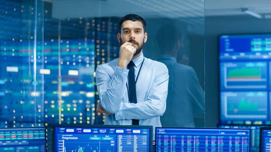 股票市场的顶级交易员在最好的时候努力卖出股票.