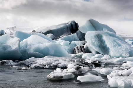 s glaciers at the famous Glacier Lagoon. Beautiful cold landscap