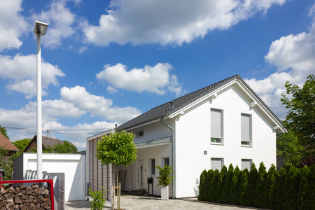 农村建筑屋面德国南部城市斯图加特附近春季农村现代住宅建筑照片