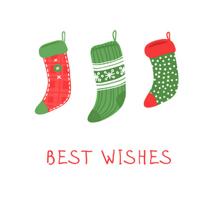 手绘一套舒适的圣诞袜子，用于白色背景的礼物。 节日快乐贺卡。 有趣的卡通画和文字。 矢量艺术插图