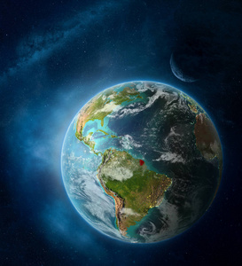 法属圭亚那从地球上的太空包围着月球和银河。 详细的行星表面与城市灯和云。 三维插图。 这幅图像的元素由美国宇航局提供。