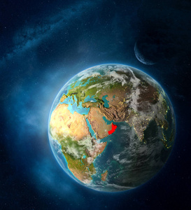 阿曼来自地球上的太空，被月球和银河系包围着。 详细的行星表面与城市灯和云。 三维插图。 这幅图像的元素由美国宇航局提供。