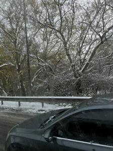 户外积雪隔离背景