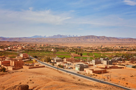 摩洛哥城市位于山区和农村