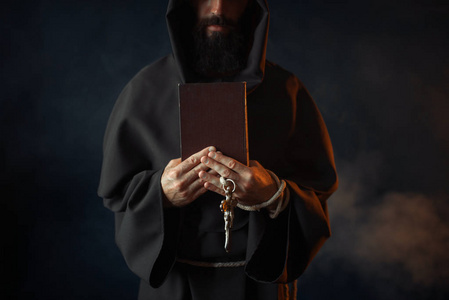 天主教修士图片