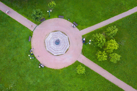 罗斯托克诺公园纪念碑的俯视图