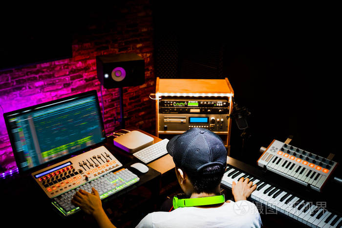 音乐电影配乐广告片段数码剪辑歌曲配音演员录音后期制作