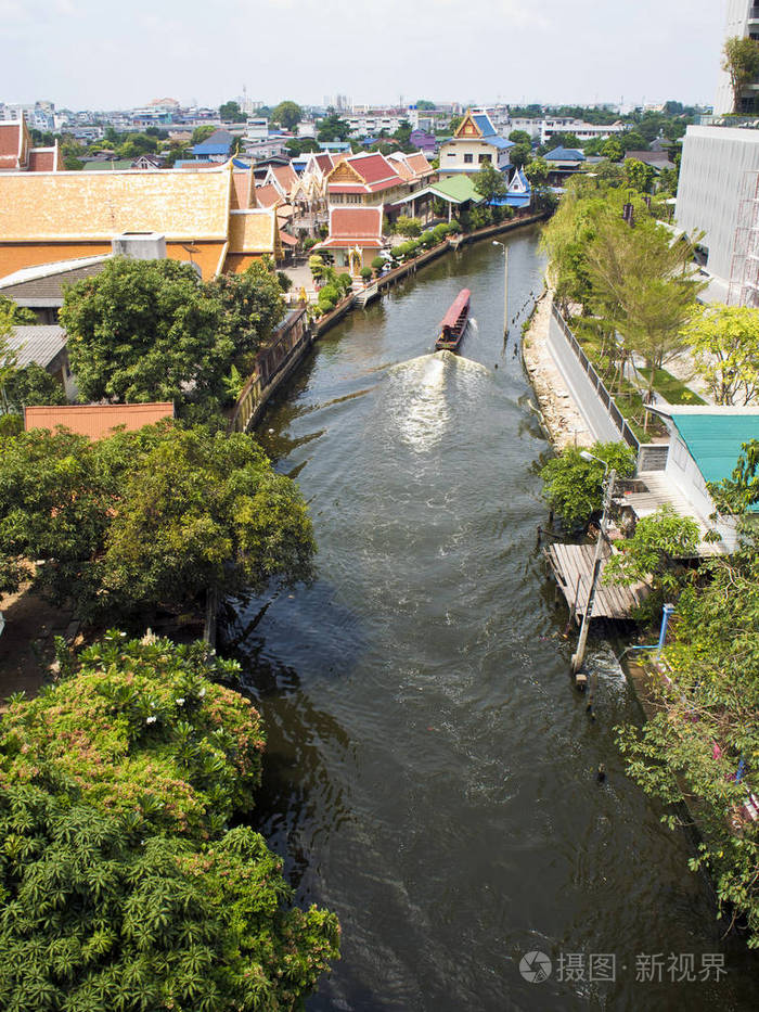 曼谷运河的长尾船