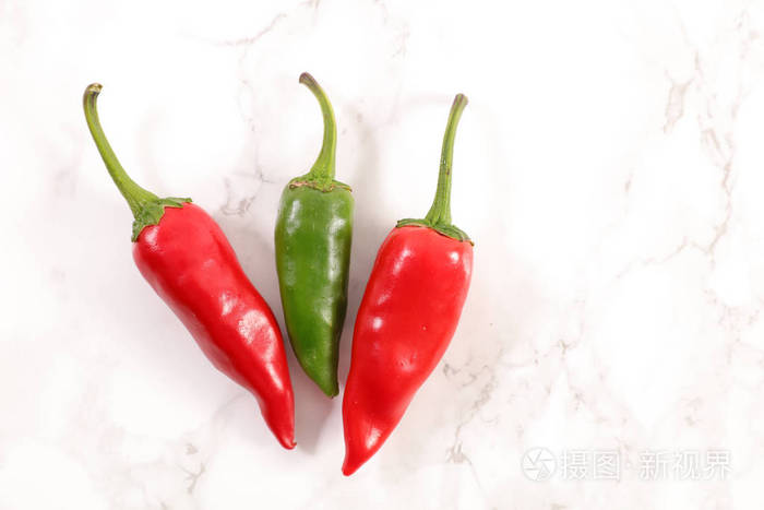 红辣椒和青辣椒
