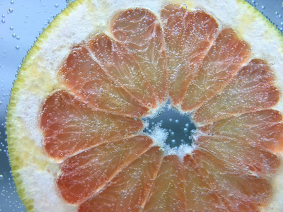 葡萄柚和橘子分离背景